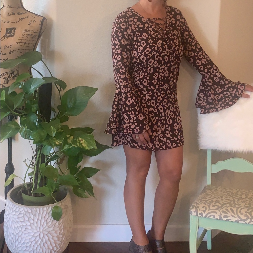 Buddy Love Evelyn Criss Cross leopard dress